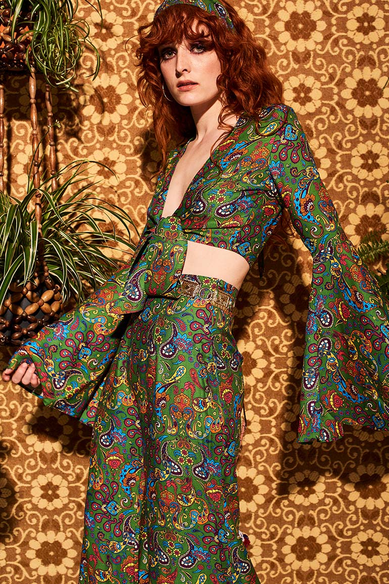 Summer Of Love Green Paisley Bell Sleeve Tie Top – The Hippie Shake