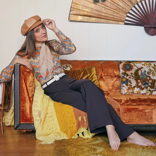 AT HOME WITH @ROSEMARYRETRO - The Hippie Shake