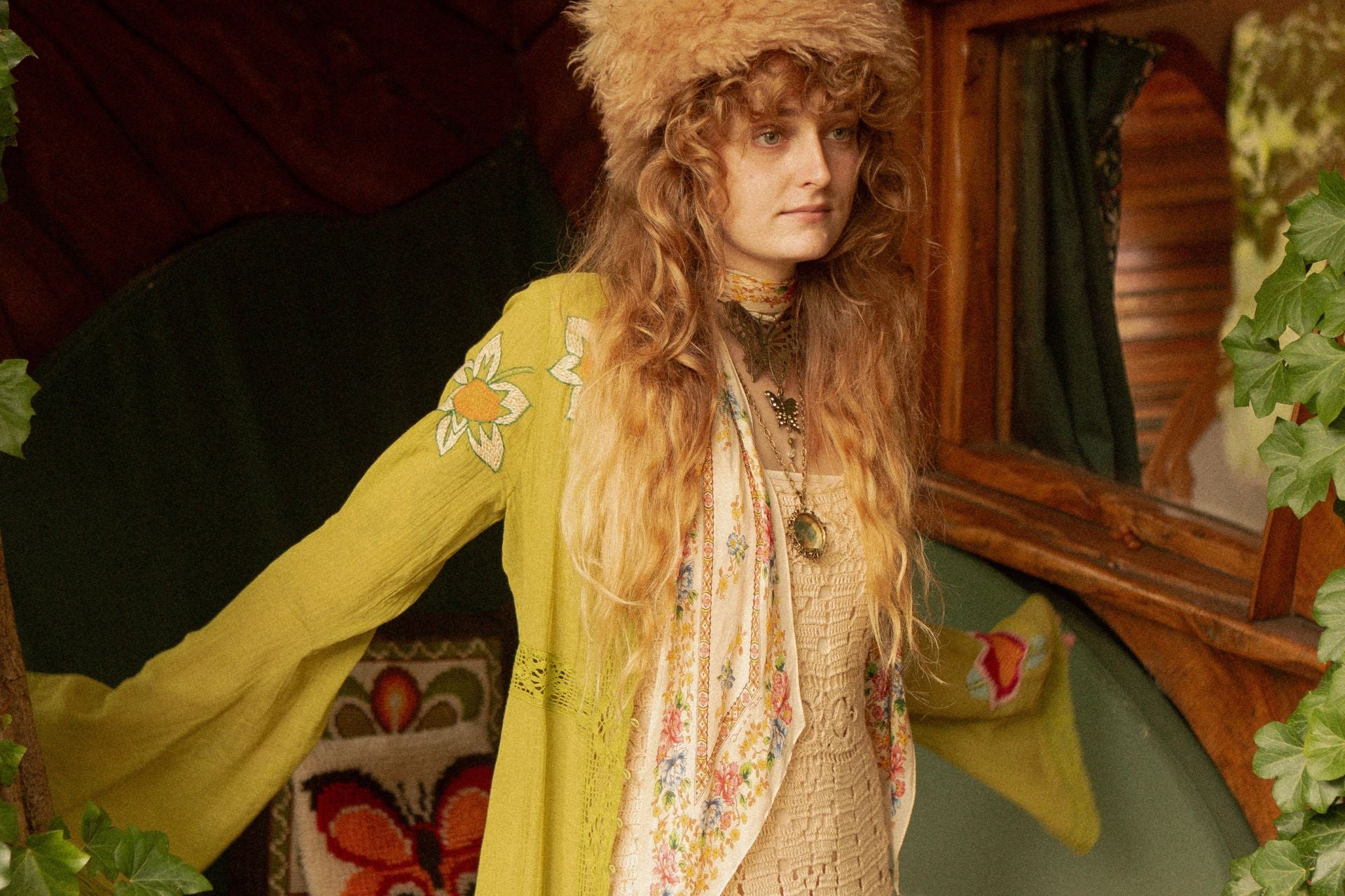 The Hippie Shake Autumn New Arrivals Green Embroidered Duster Dress