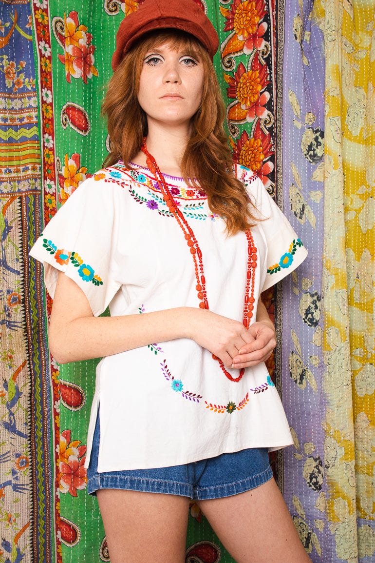 Vintage 1970s White Floral Embroidered Top -